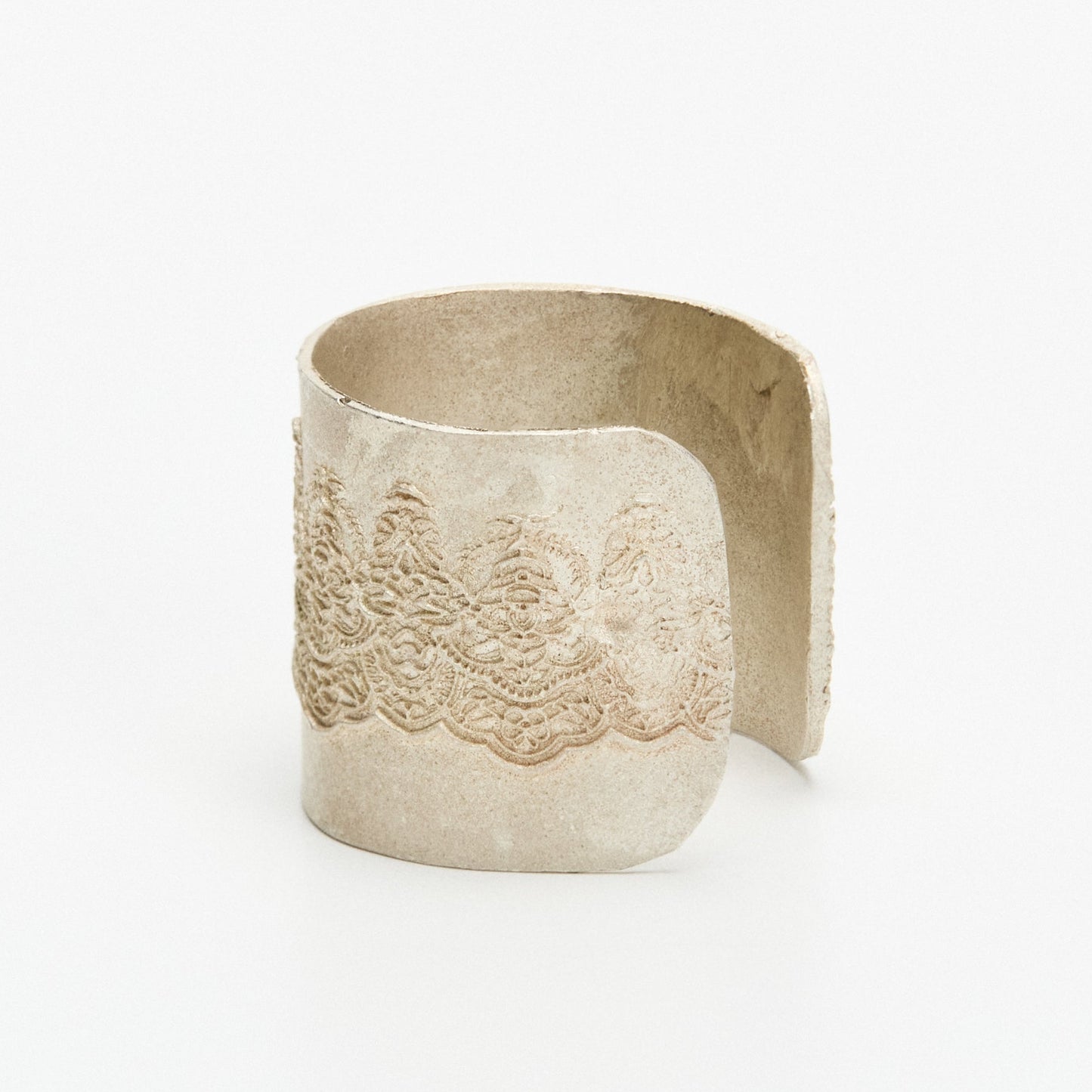 Narrow Lace Bandage Ring