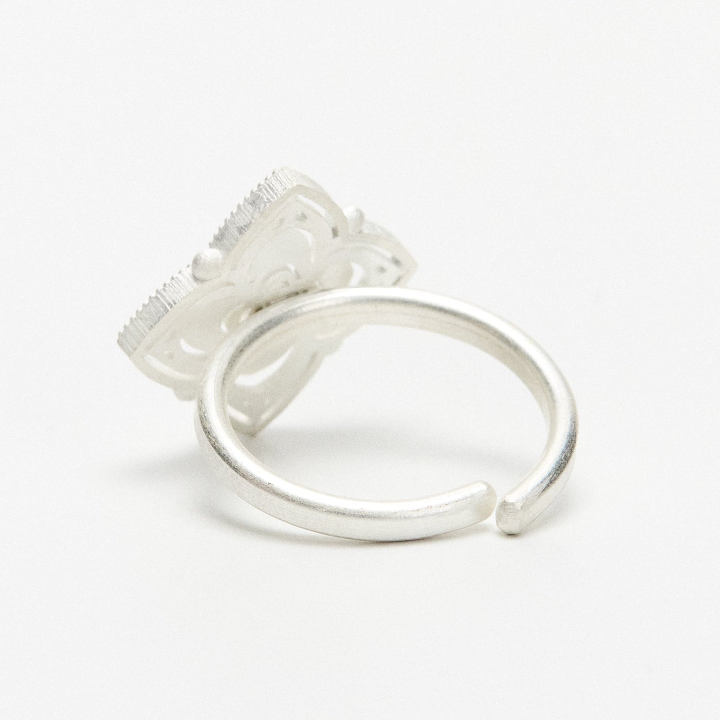 Openwork Tracery Ring NO. 2