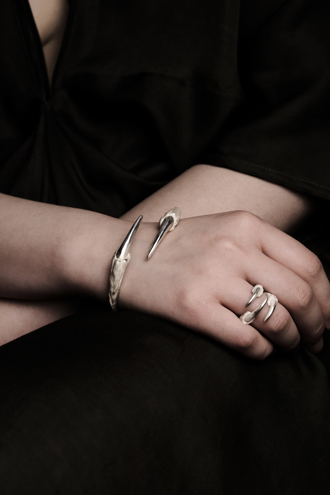 White Dragon Claw Ring