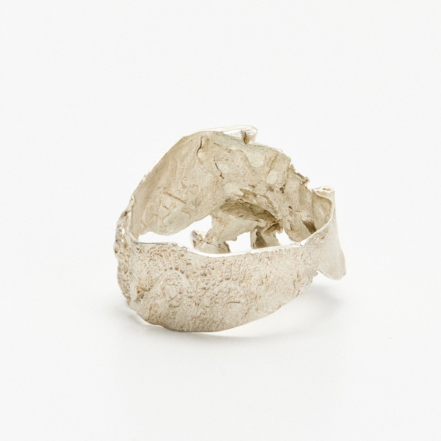 Bow-Knot Bandage Ring