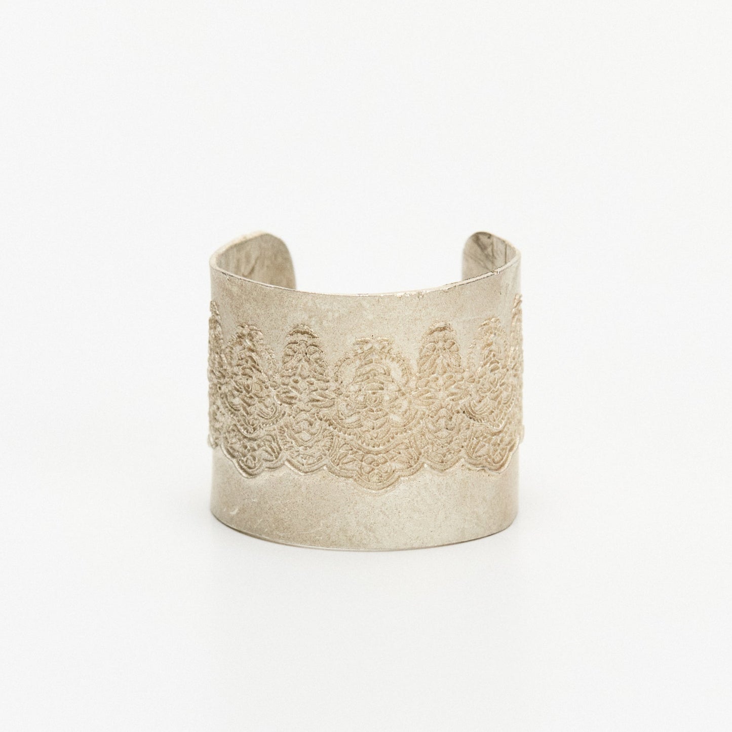 Narrow Lace Bandage Ring