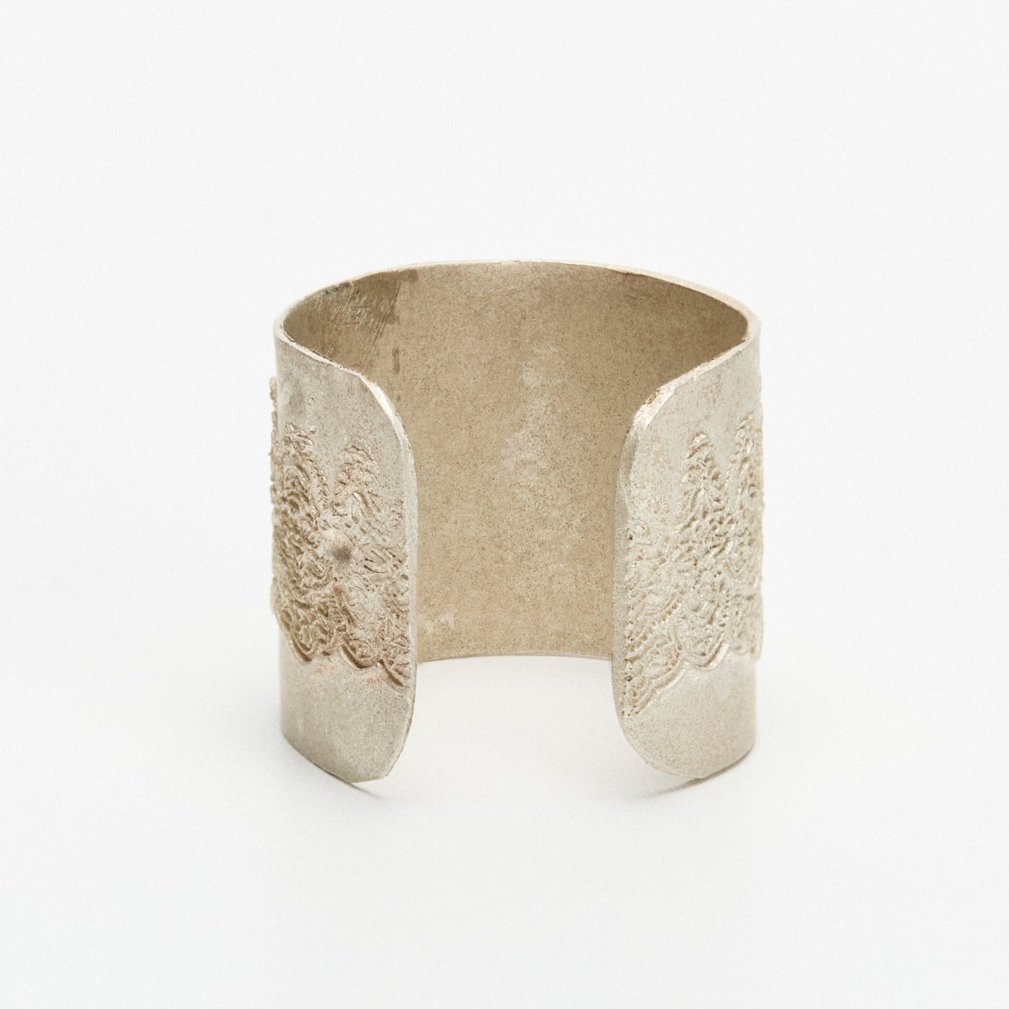 Narrow Lace Bandage Ring