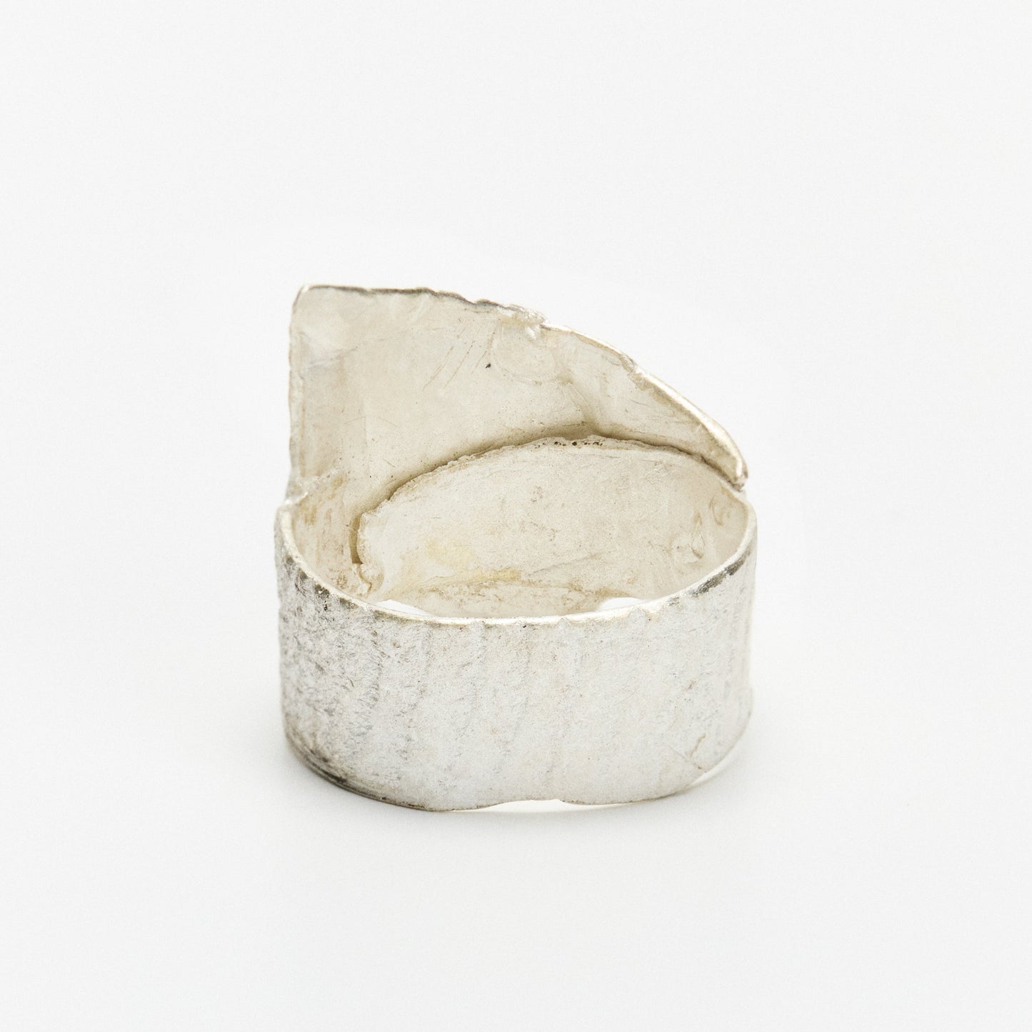 Three-Dimensional Bandage Ring