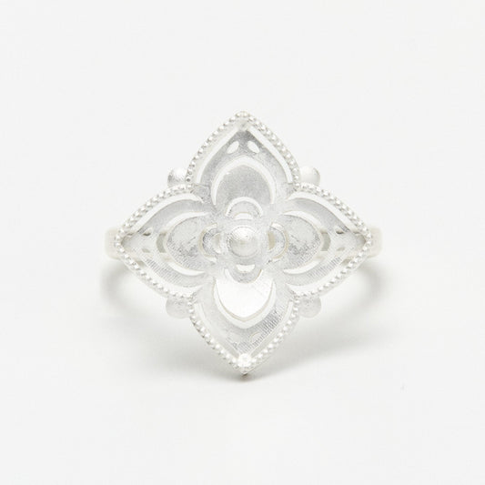 Openwork Tracery Ring NO. 2
