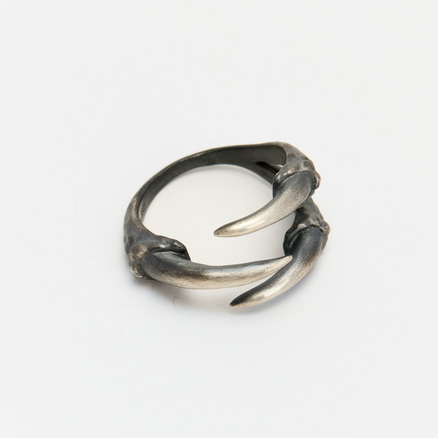 Black Dragon Claw Ring