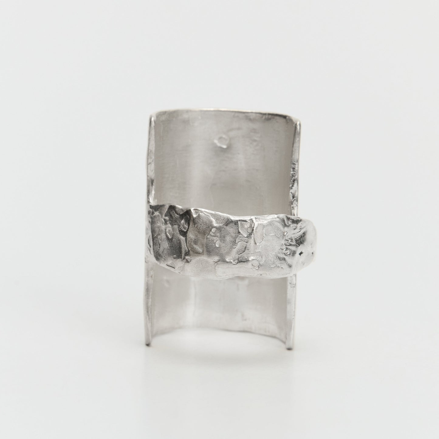 Rectangle-shaped Ring