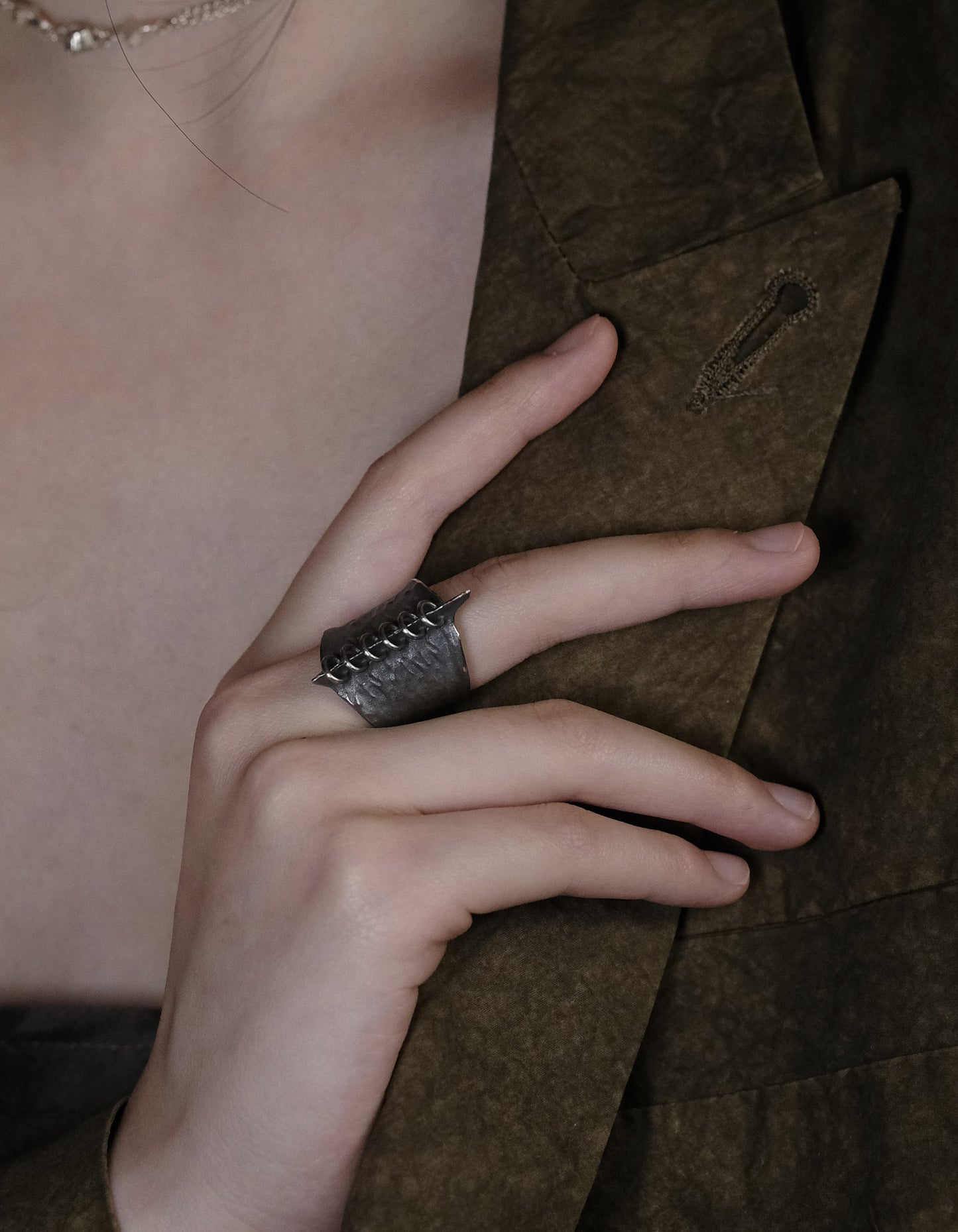 紧身胸衣环“XL 和黑色”