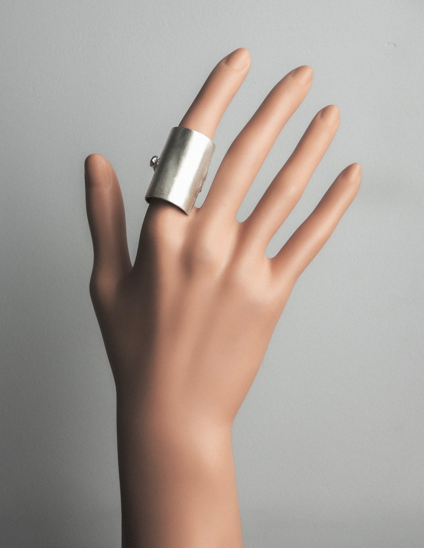 Rectangle-shaped Ring